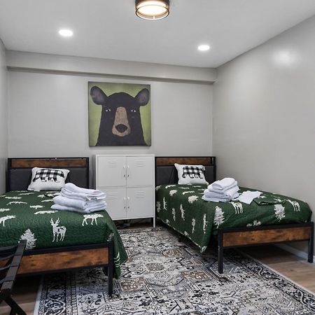 Spacious Cabin Near Hocking Hills And Caves With Hot Tub And Firepit Laurelville المظهر الخارجي الصورة