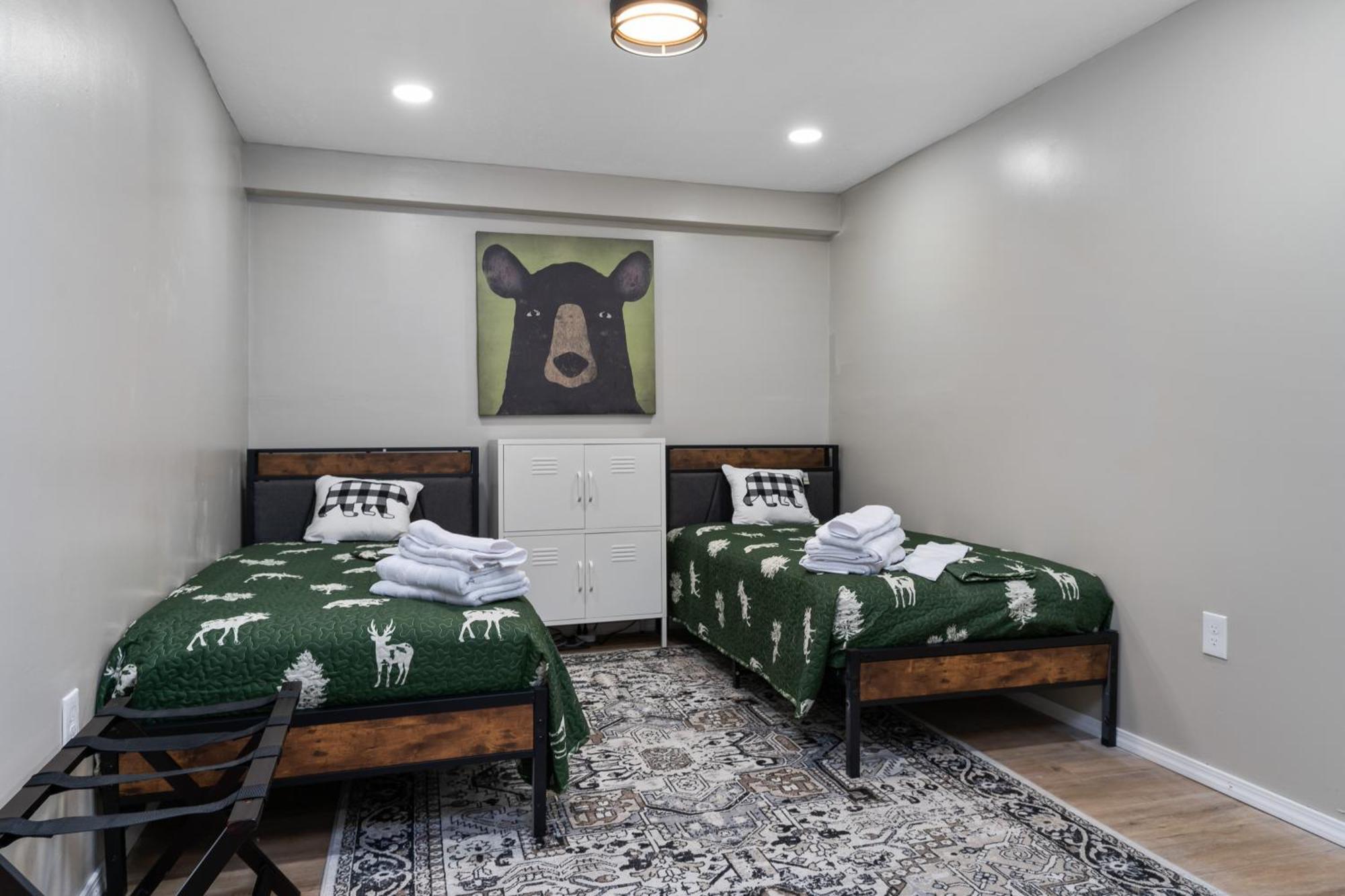 Spacious Cabin Near Hocking Hills And Caves With Hot Tub And Firepit Laurelville المظهر الخارجي الصورة